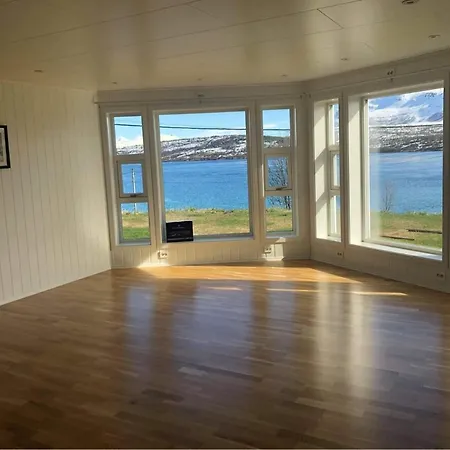 Arctic View - Country Retreat Near Appartement Tromsø