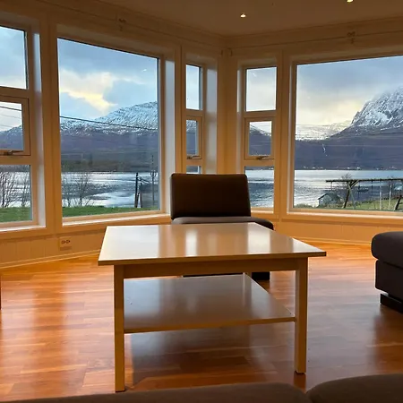 Arctic View - Country Retreat Near Lägenhet Tromsø